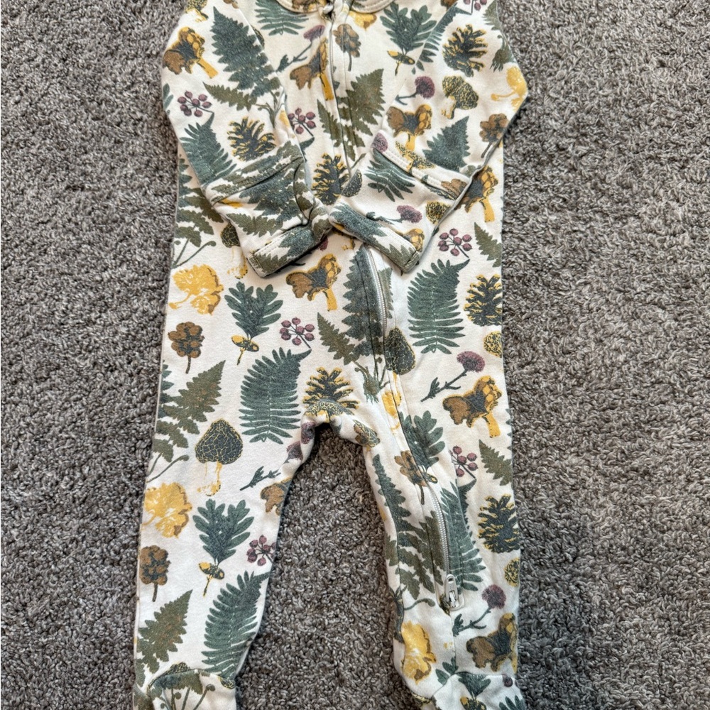 Kate Quinn Woodland Footie